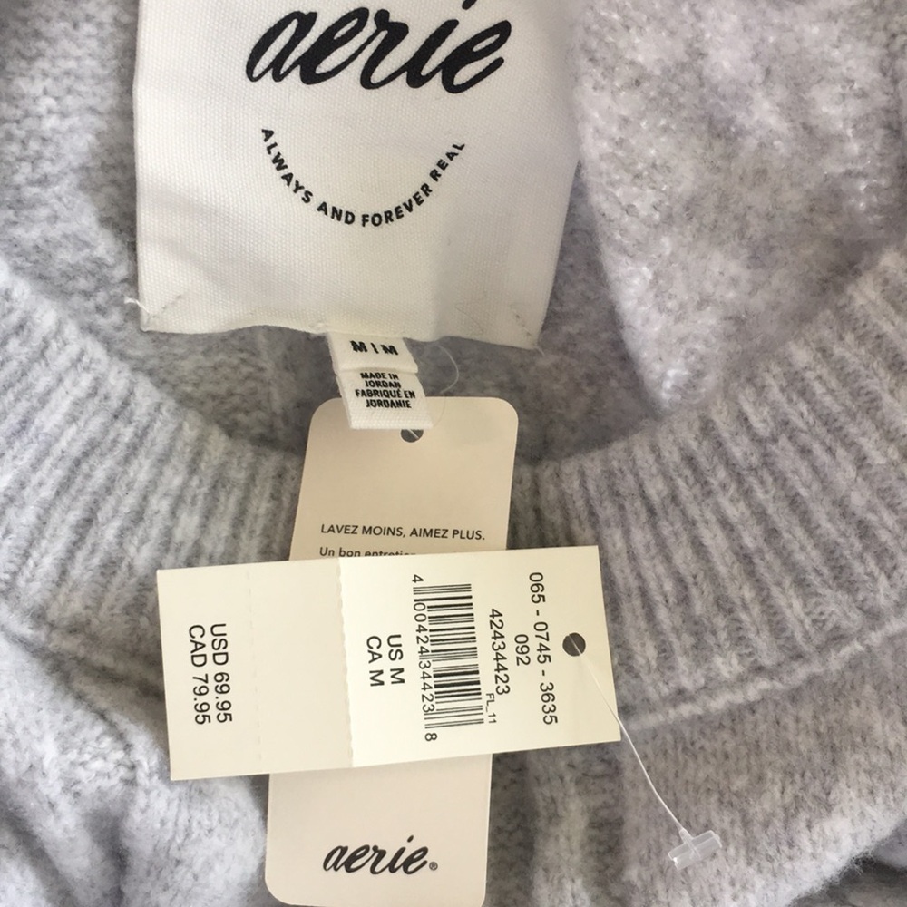 aerie Light Gray Pearl-Embellished Cable Knit Crewneck Sweater M - Picture 9 of 9
